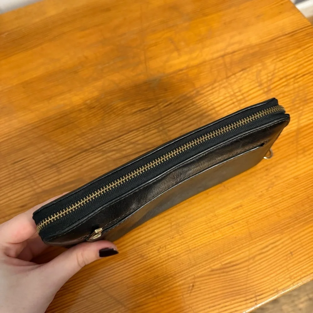 Fossil Black Leather Zip Wallet - Picture 5 of 7